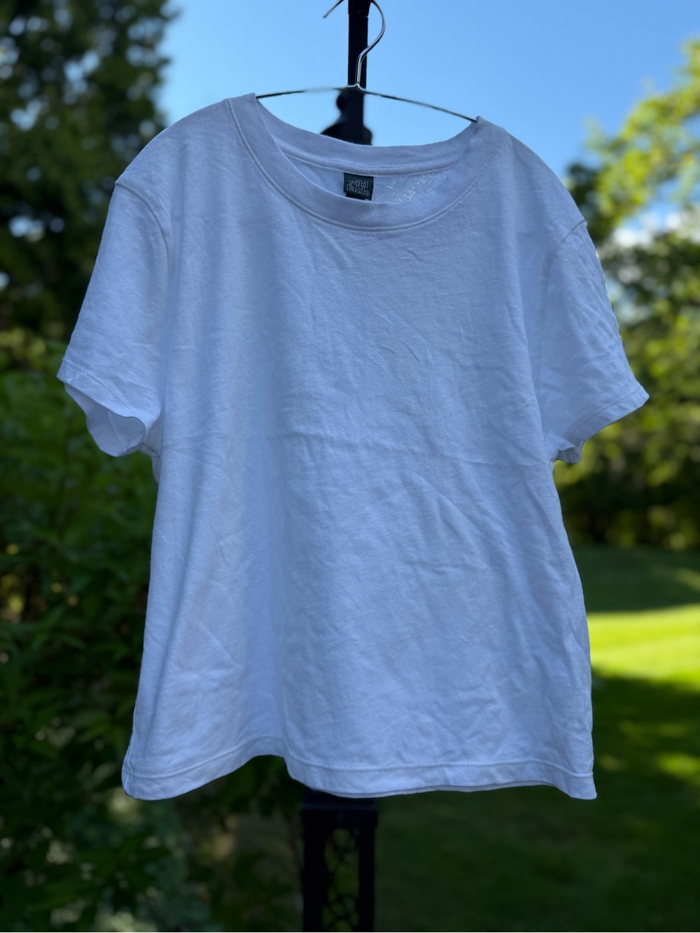 Classic White Crewneck Tee size S Cotten new with tag wild fable brand + gift .